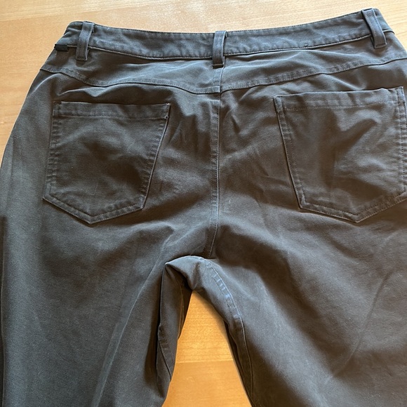 (2x) Lululemon ABC 5 pocket Pants - Slim Fit Sz 32 - Picture 9 of 14